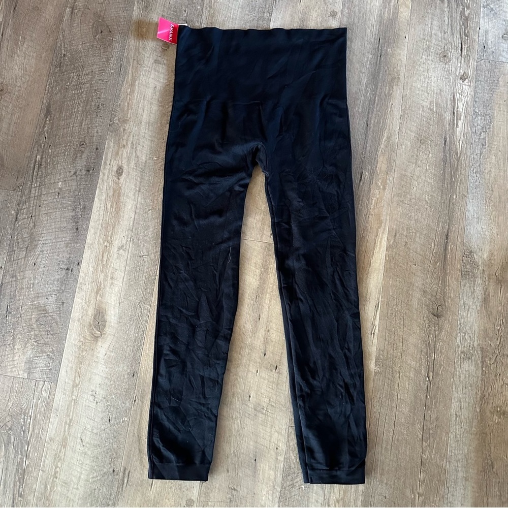 New Spanx Look At Me Now Leggings - Picture 6 of 8